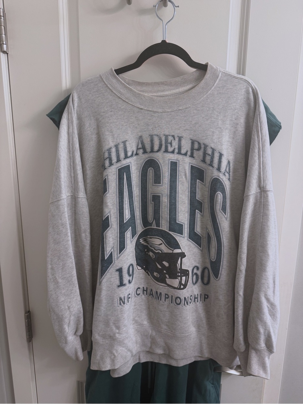 Philadelphia Eagles Gray Graphic Crewneck Sweatshirt Abercrombie